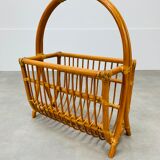 Porte revue en rotin années 60