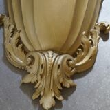 Gold plaster planter
