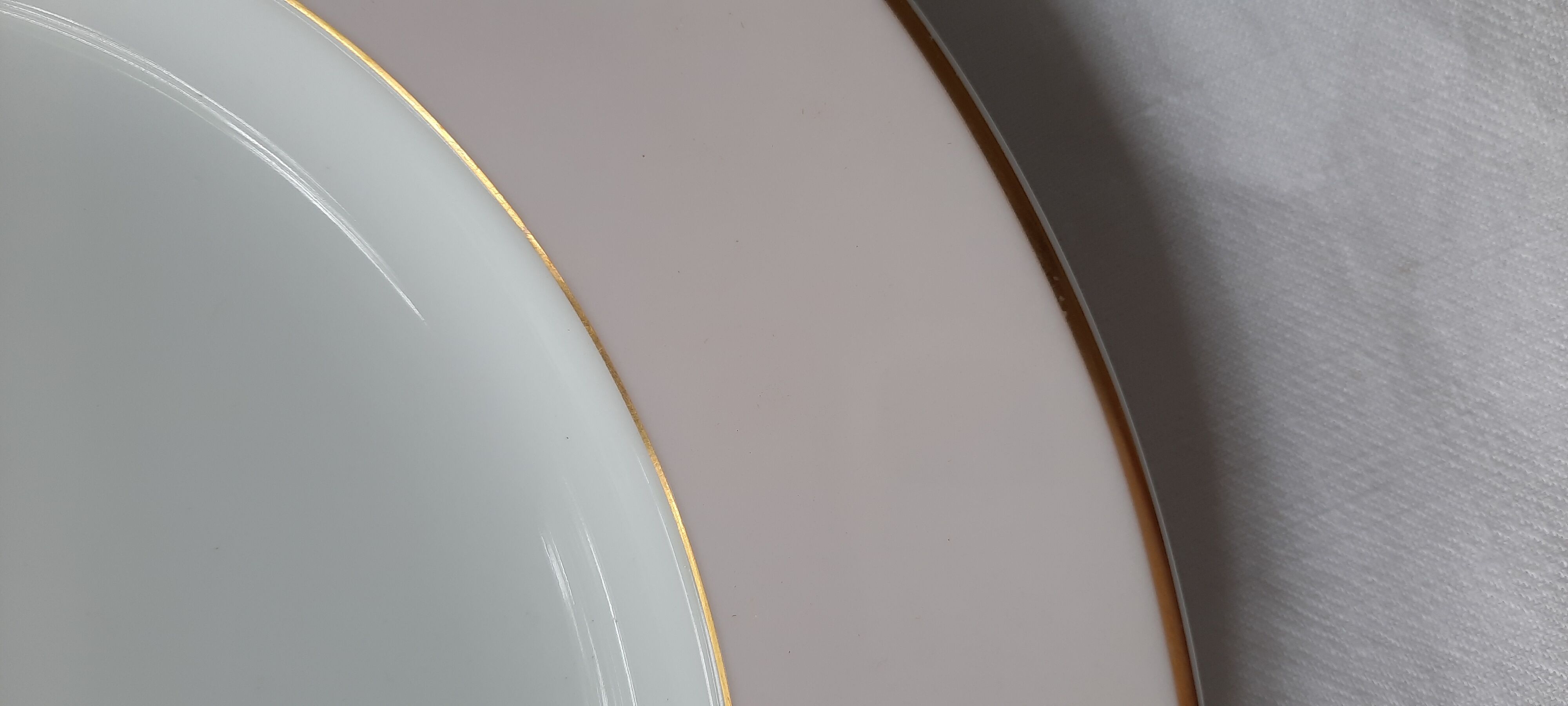 2 assiettes Bernardaud