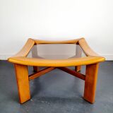 Square coffee table in wood and smoked glass