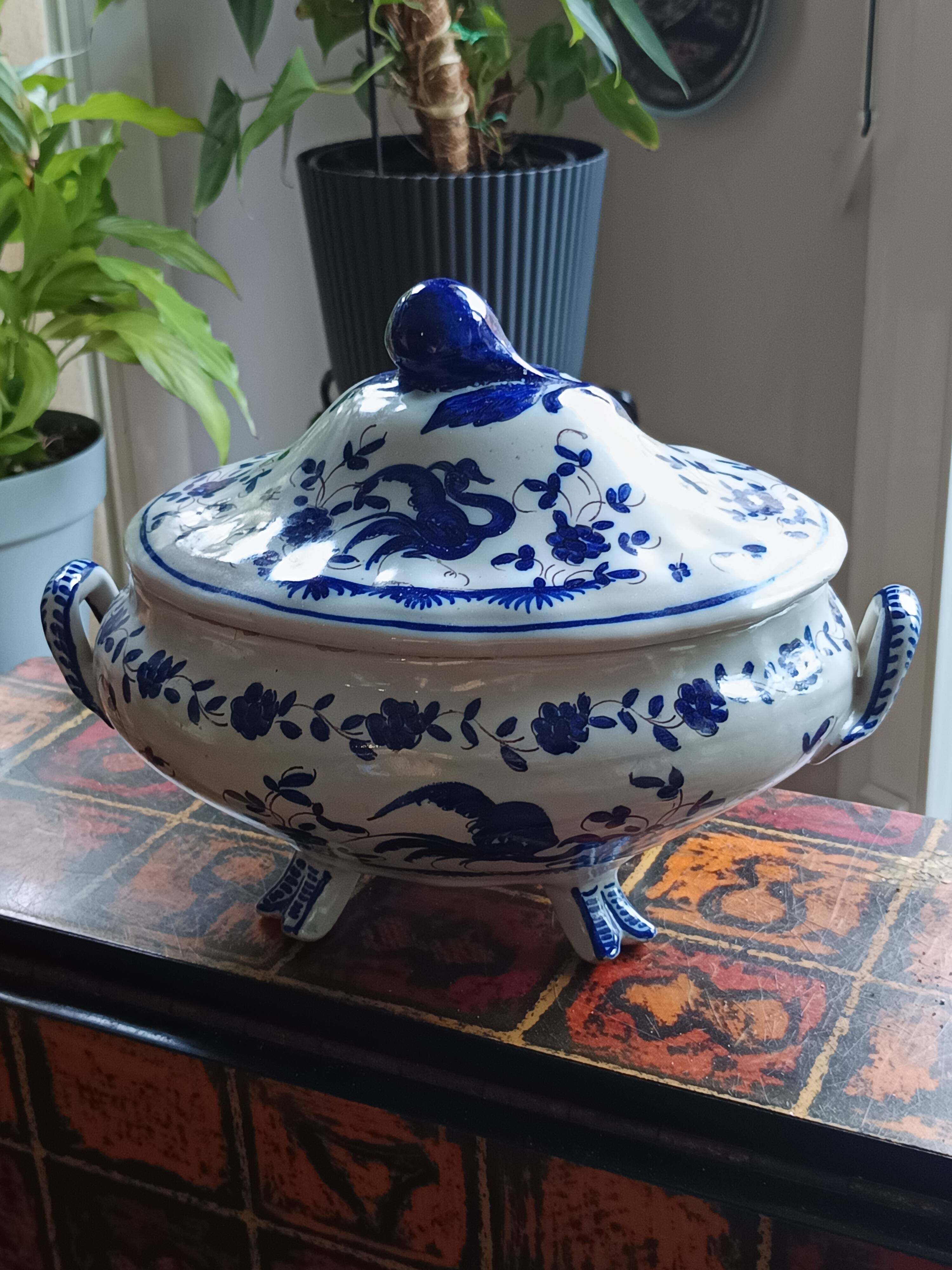 Antique earthenware vegetable dish from Matres Tolosane, attributed to Ribet and Bonnassies