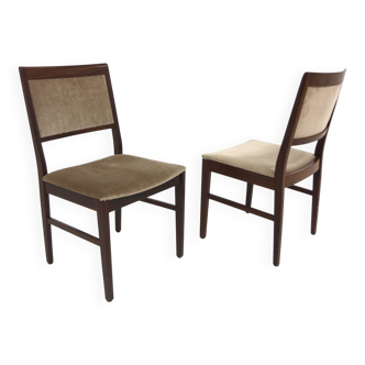 Set of 2 Scandinavian walnut chairs, Sweden, 1970.
