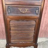 Storage cabinet