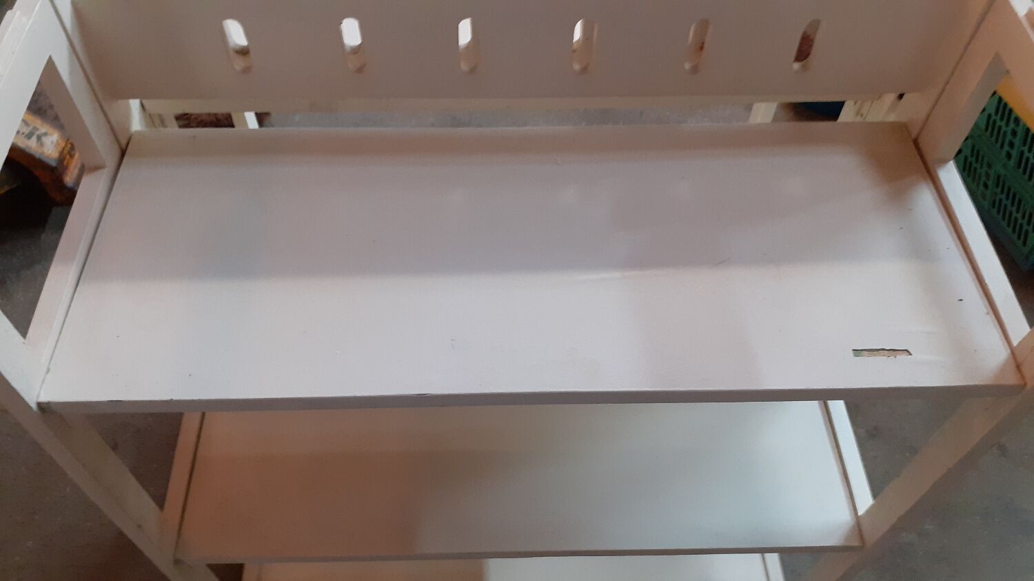 Folding vintage shelf