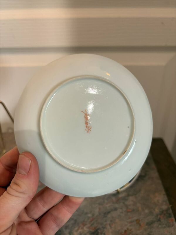 Coupe Japonais Porcelaine Doucai Dynastie Qing Dragon Chauve Souris XIX