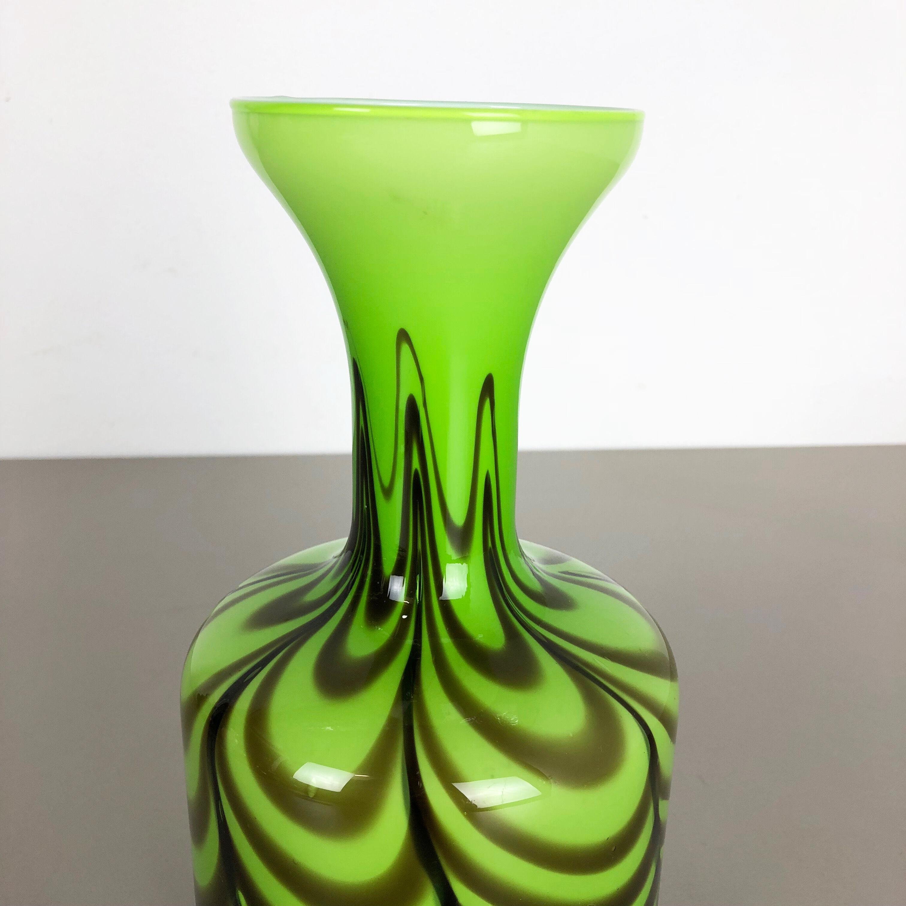 Large Green Vintage Pop Art Opaline Florence Vase Design 1970s Italy