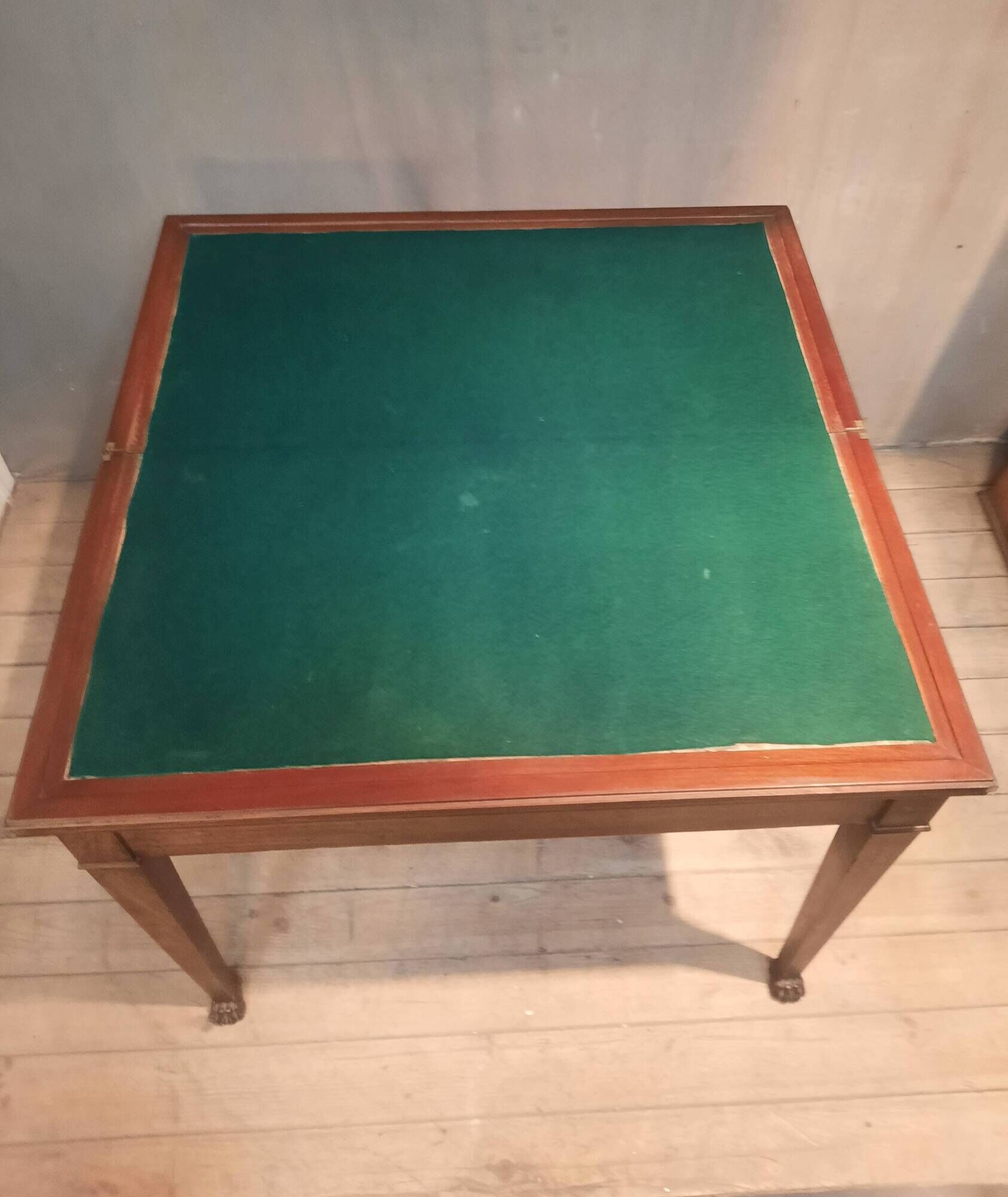 Rectangular console that transforms into a game table.