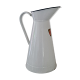 Enamelled sheet metal broc