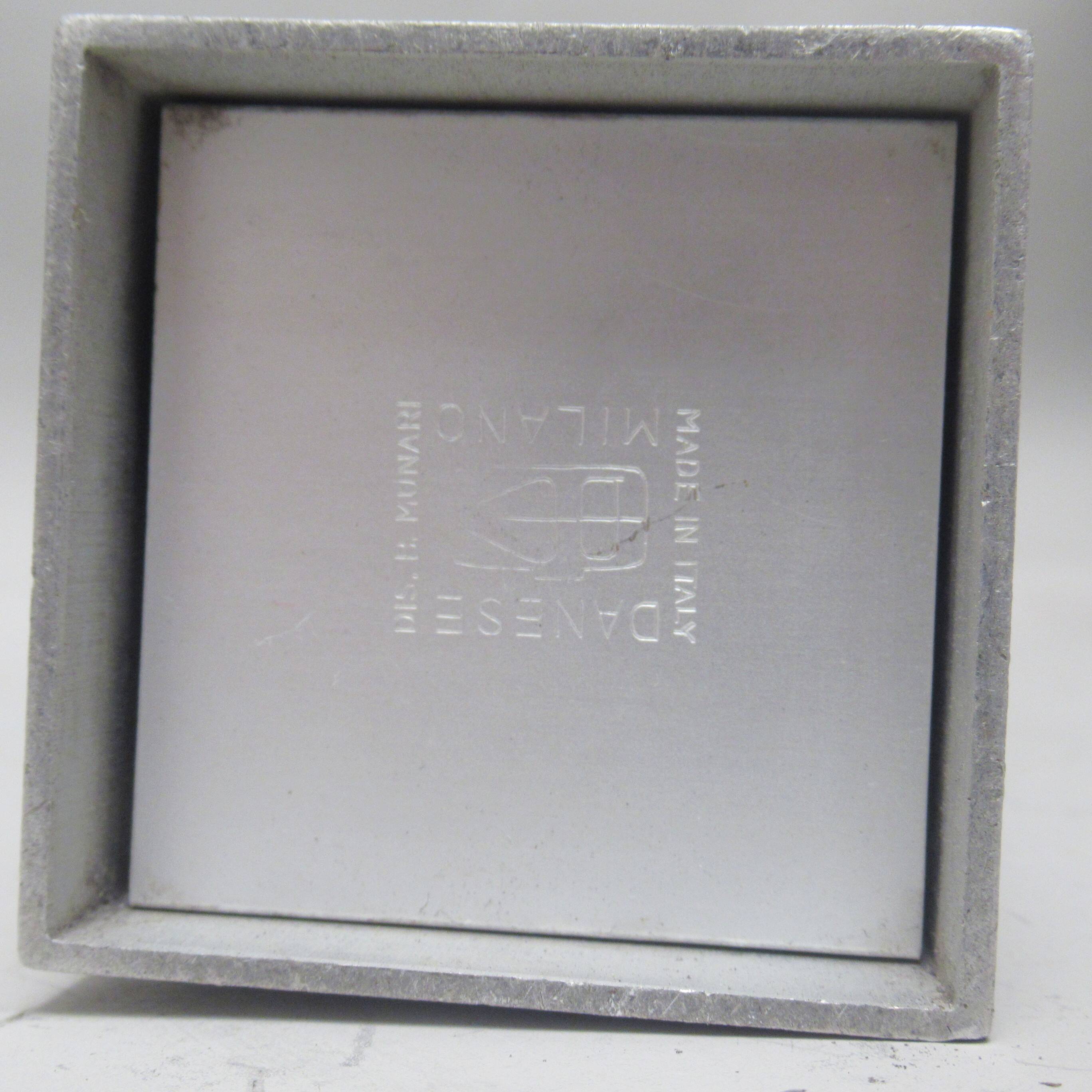 Ponza floor ashtray Munari Danese
