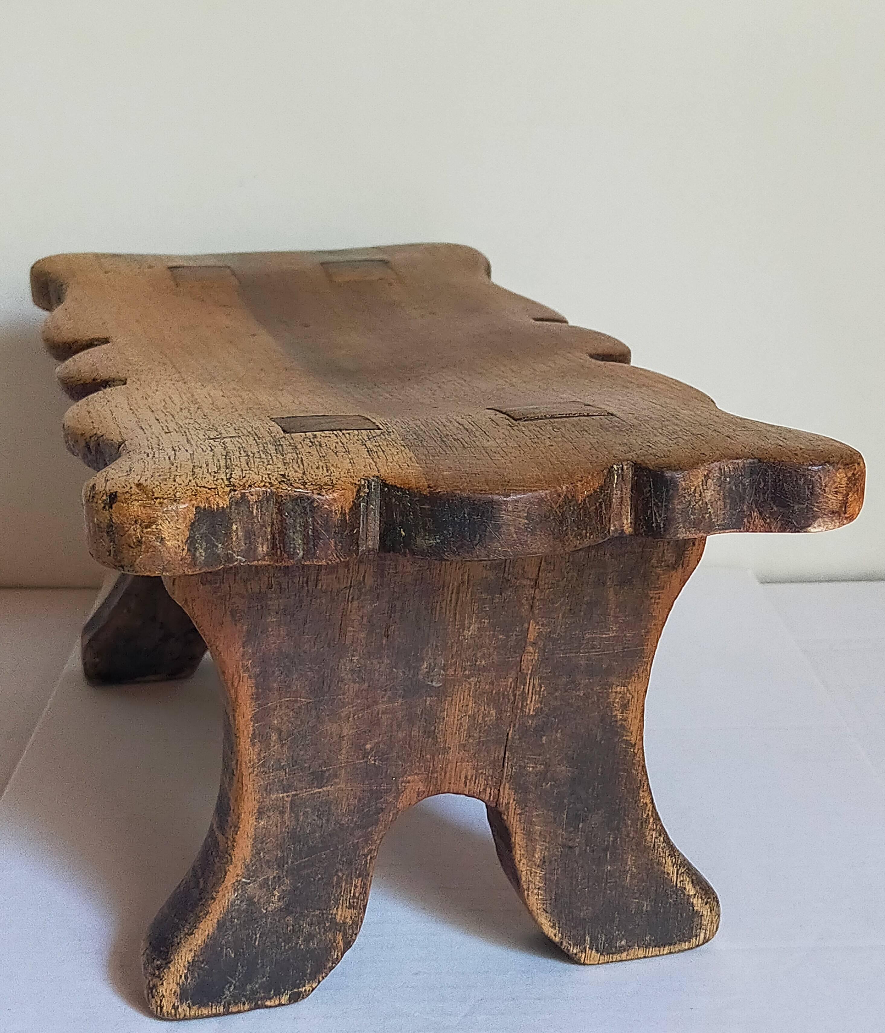 Old footstool in solid wood 19th century