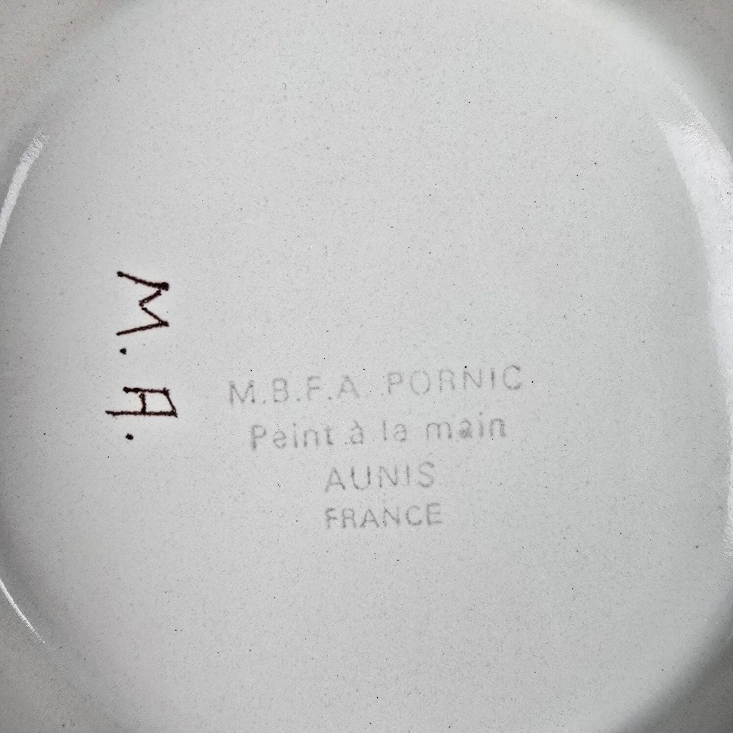 Vintage soup tureen base MBFA Pornic Aunis M.A., hand-painted earthenware