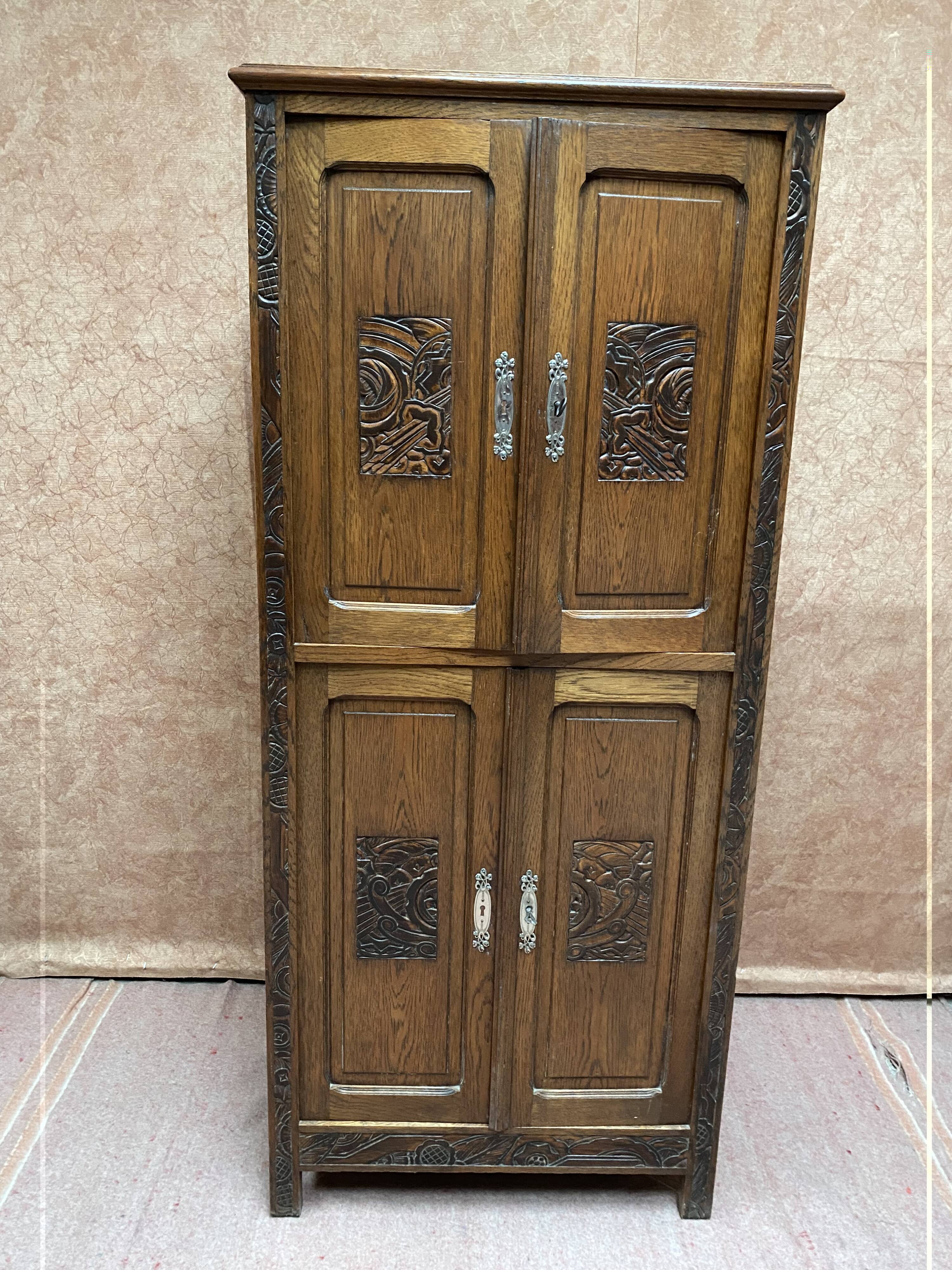 Small Parisian wardrobe