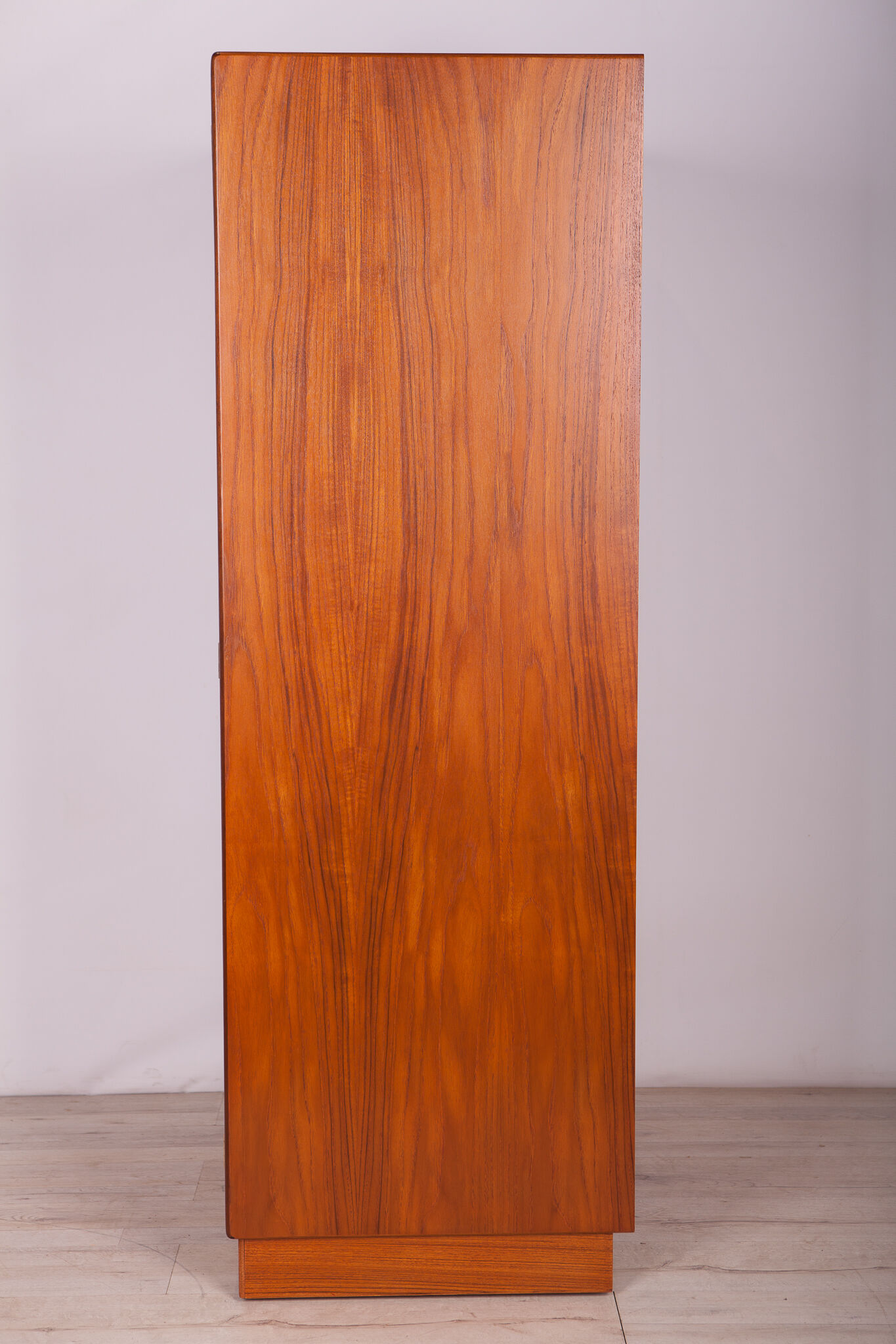 Mid-century teak wardrobe from g-plan, 1960s