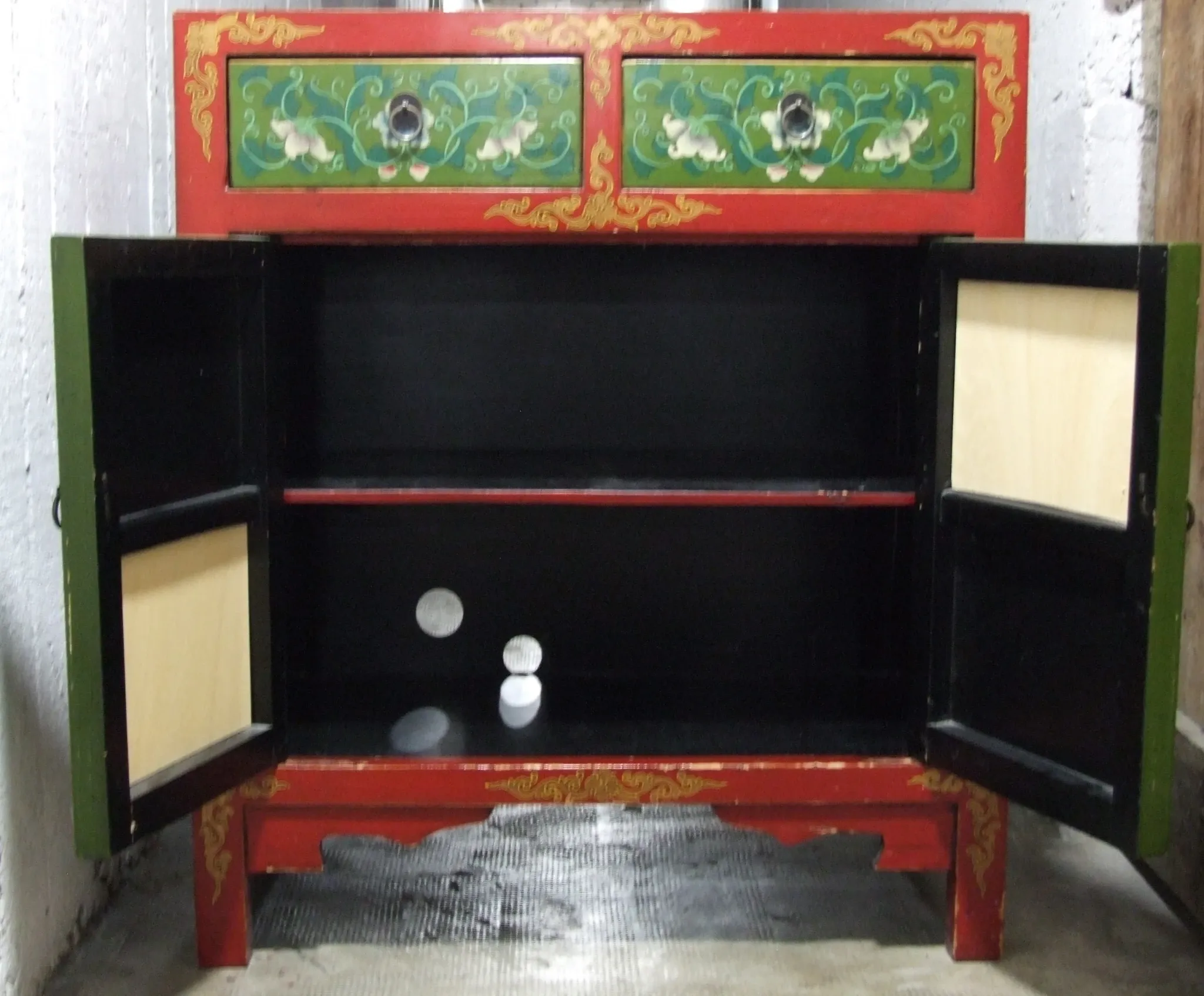 Chinese furniture