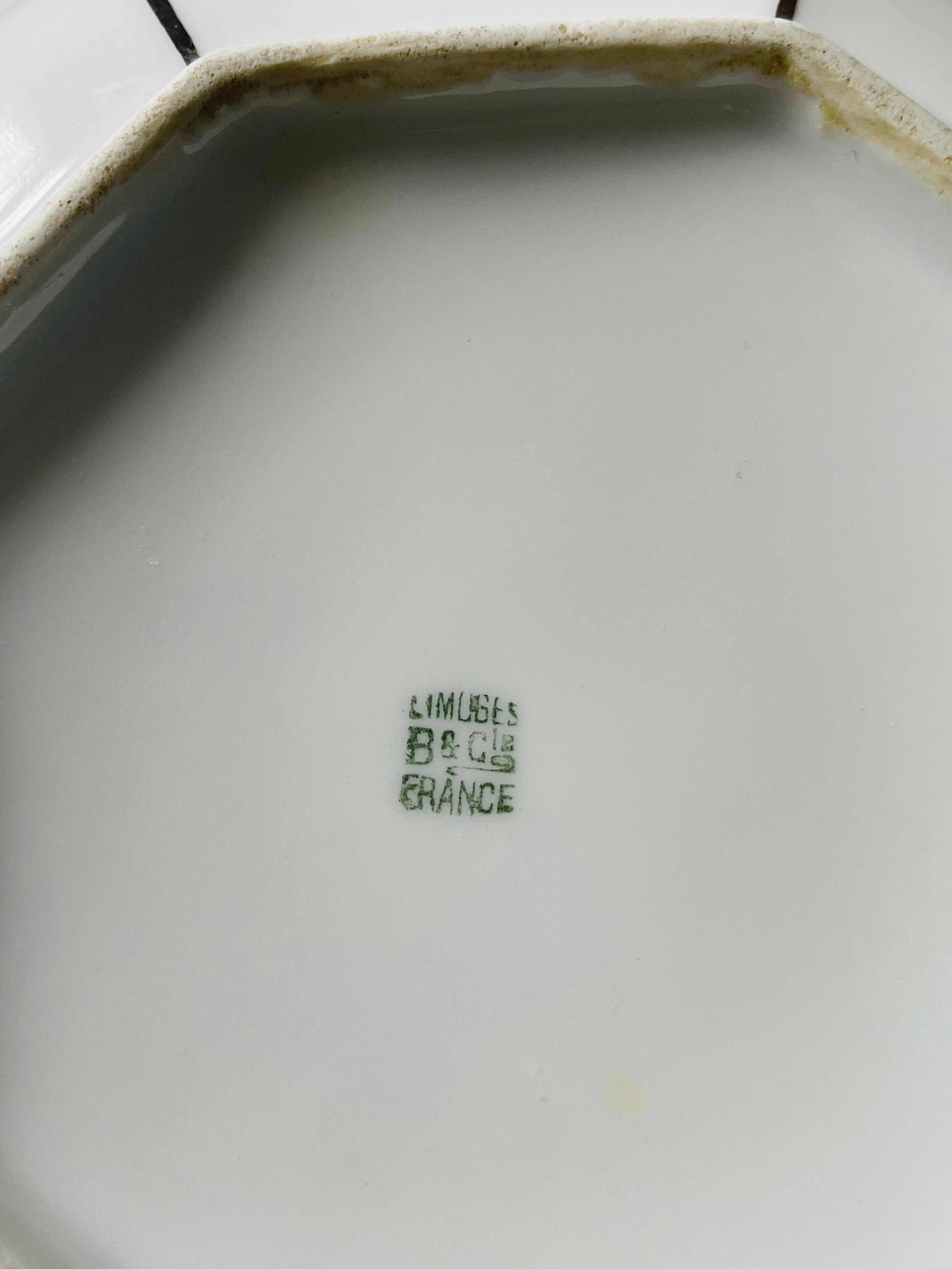 Bernardaud rare table service with platinum pattern art deco