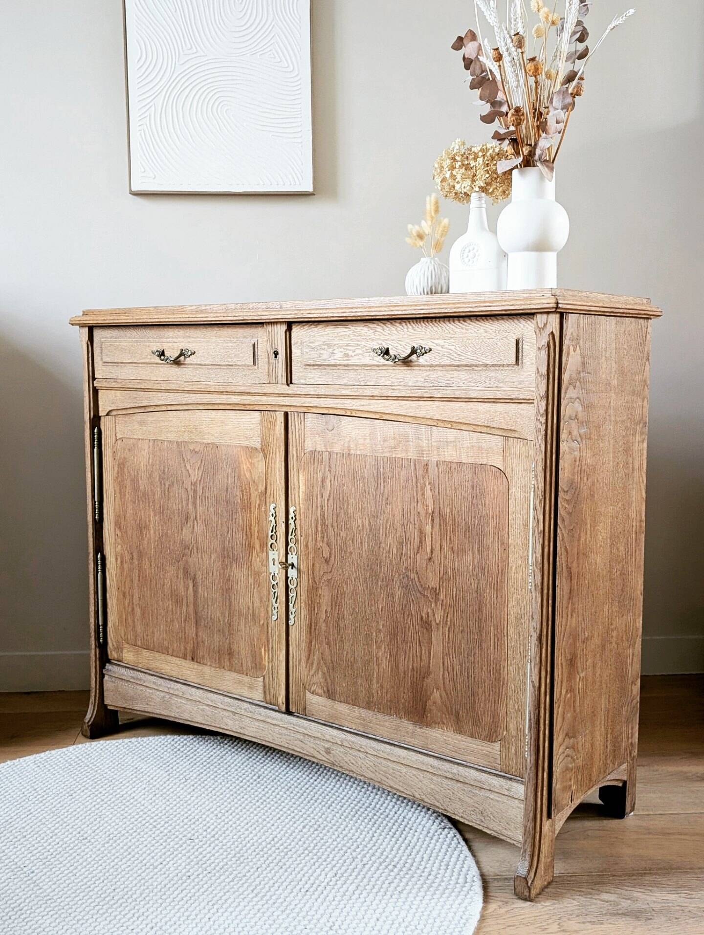 Renovated antique Parisian buffet in oak in Art Nouveau style.