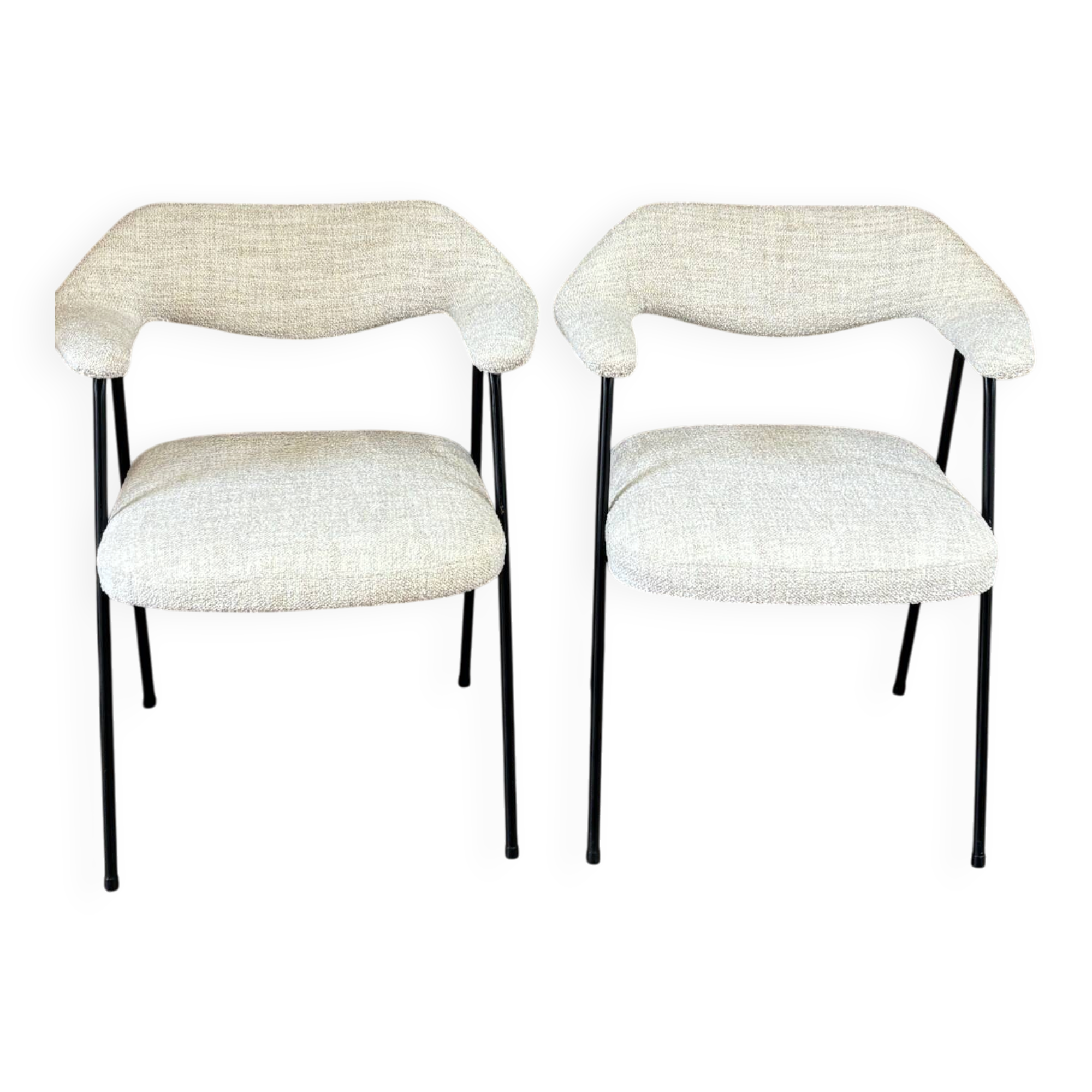 Paire de fauteuils Lucien et Robin Day modèle 675