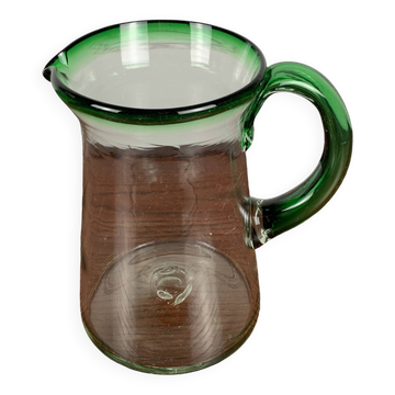 Cruche vintage en verre soufflé, liseré vert