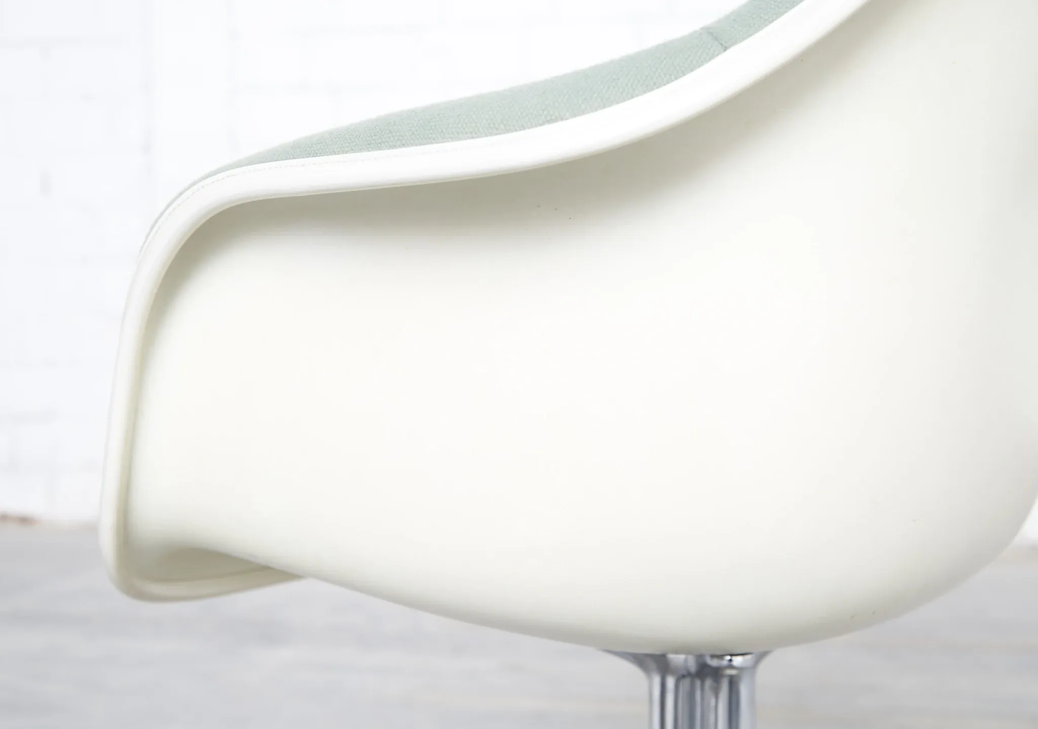 DAL La Fonda Fiberglas Chair by Charles & Ray Eames for Vitra- Set of 4