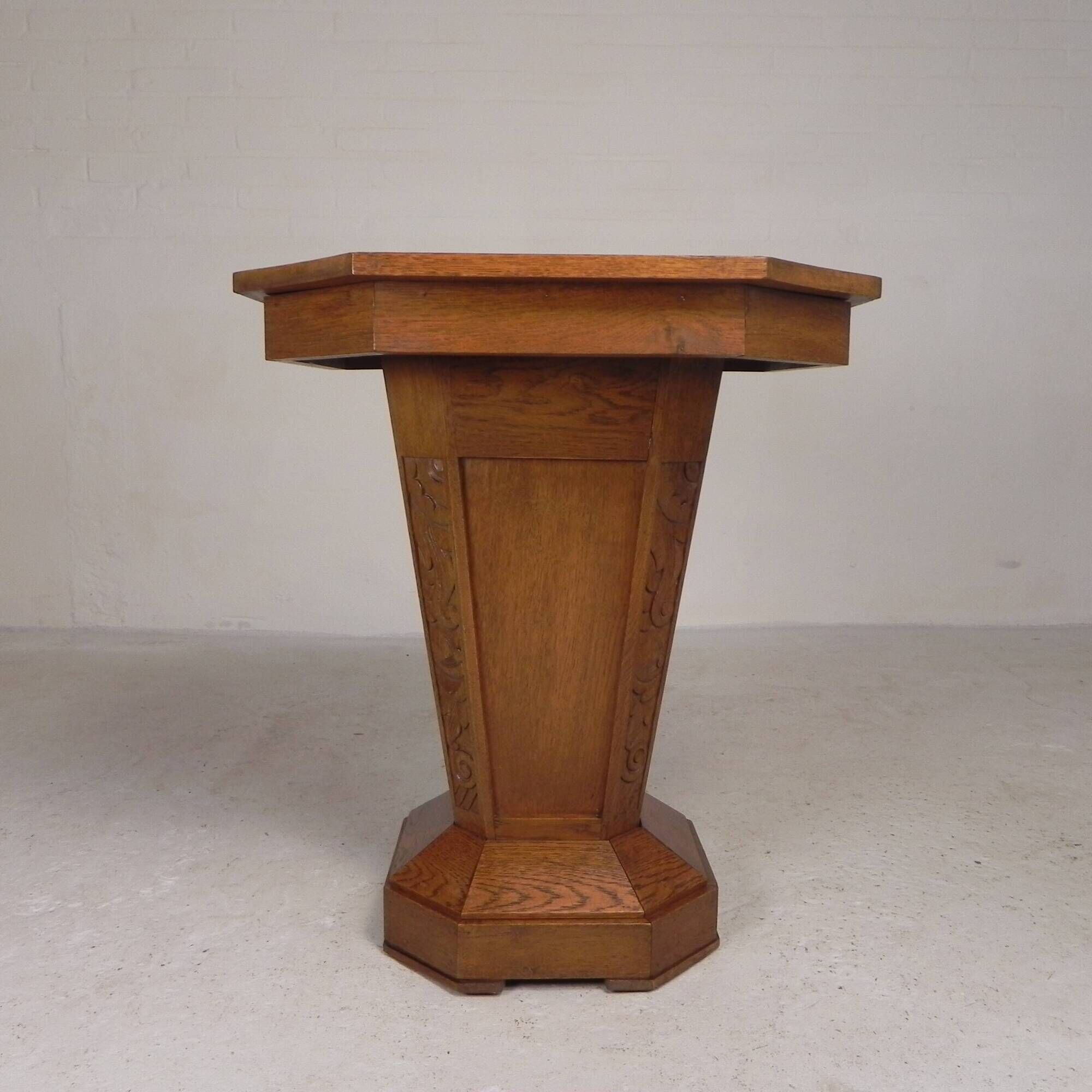 Table d'appoint octogonale Art Déco, chêne, années 1930