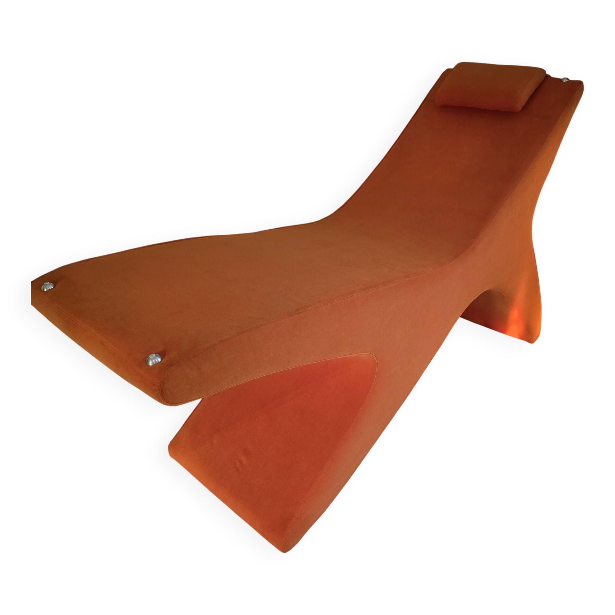 Design armchair hide belta & frajumar, designed by leitmo