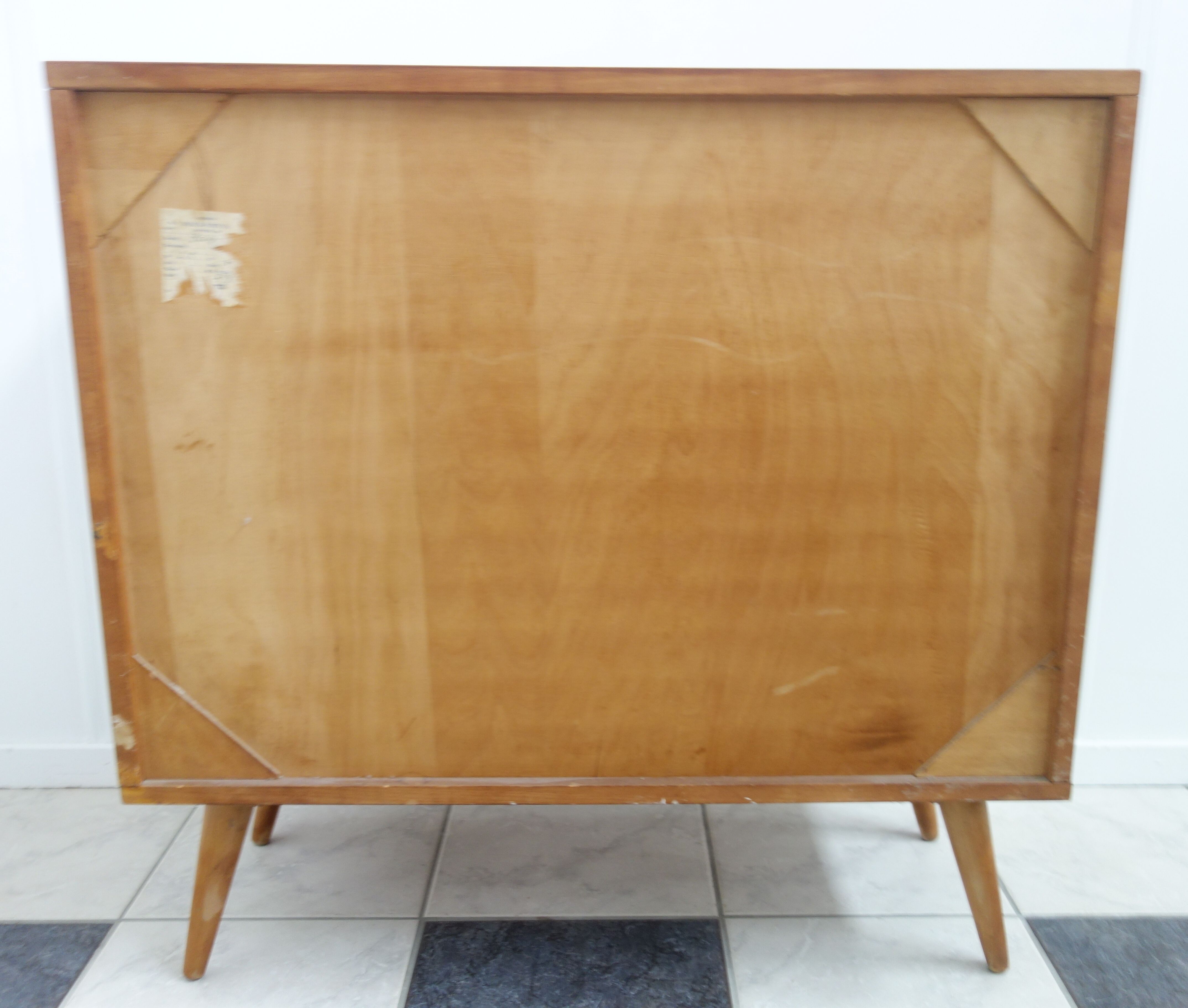 Commode à deux portes années 1960