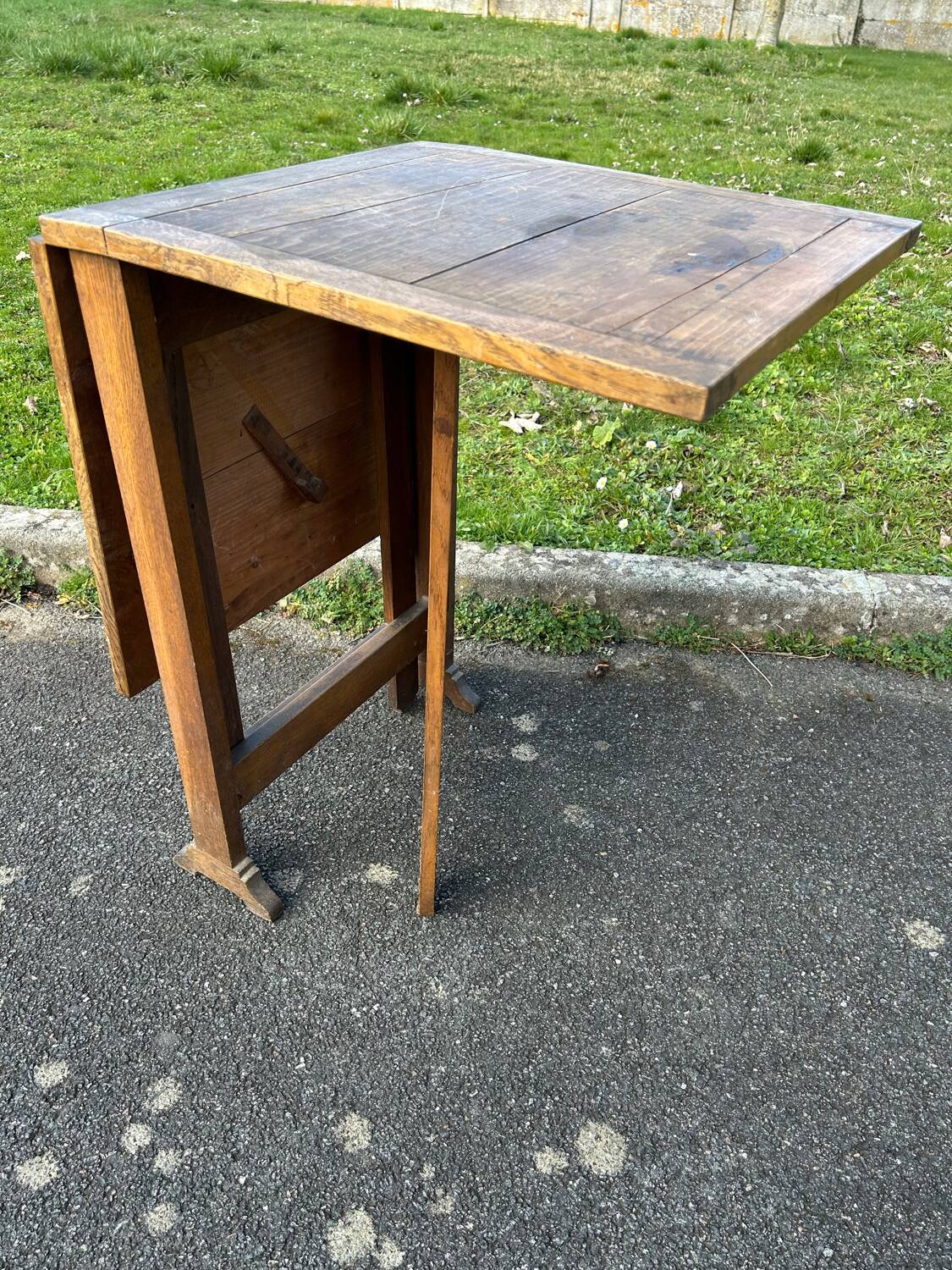 Antique folding oak table