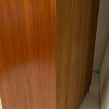 Armoire vintage pieds compas