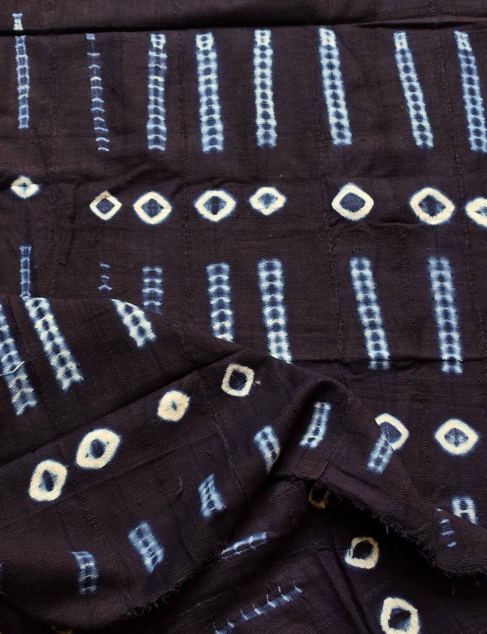 Handmade African Bogolan fabric - 152 x 115 cm
