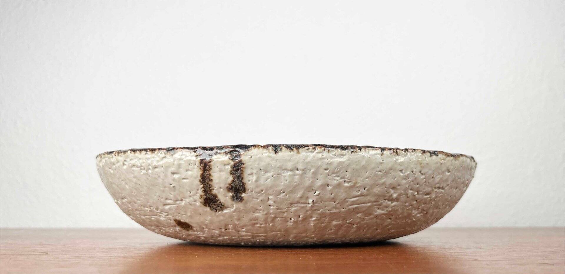 Danish Scandinavian bowl from the mid-century by Clara Helmich, 1960s.