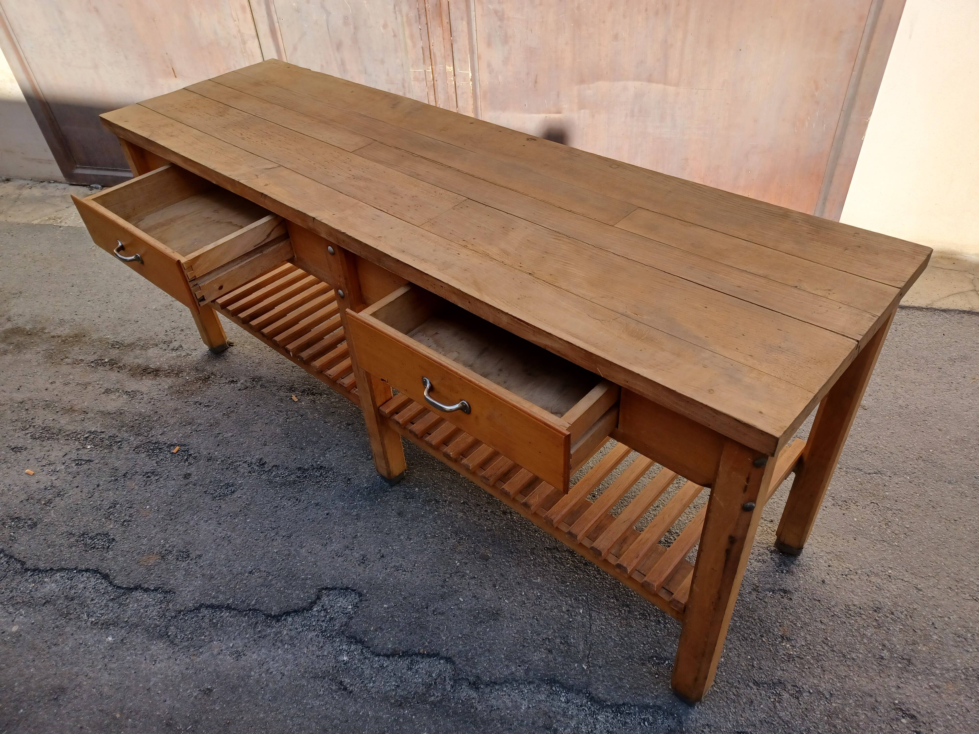 Trade furniture, 1940