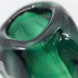 Vase vintage Val St Lambert en verre soufflé vert de forme ovoïde, Belgique