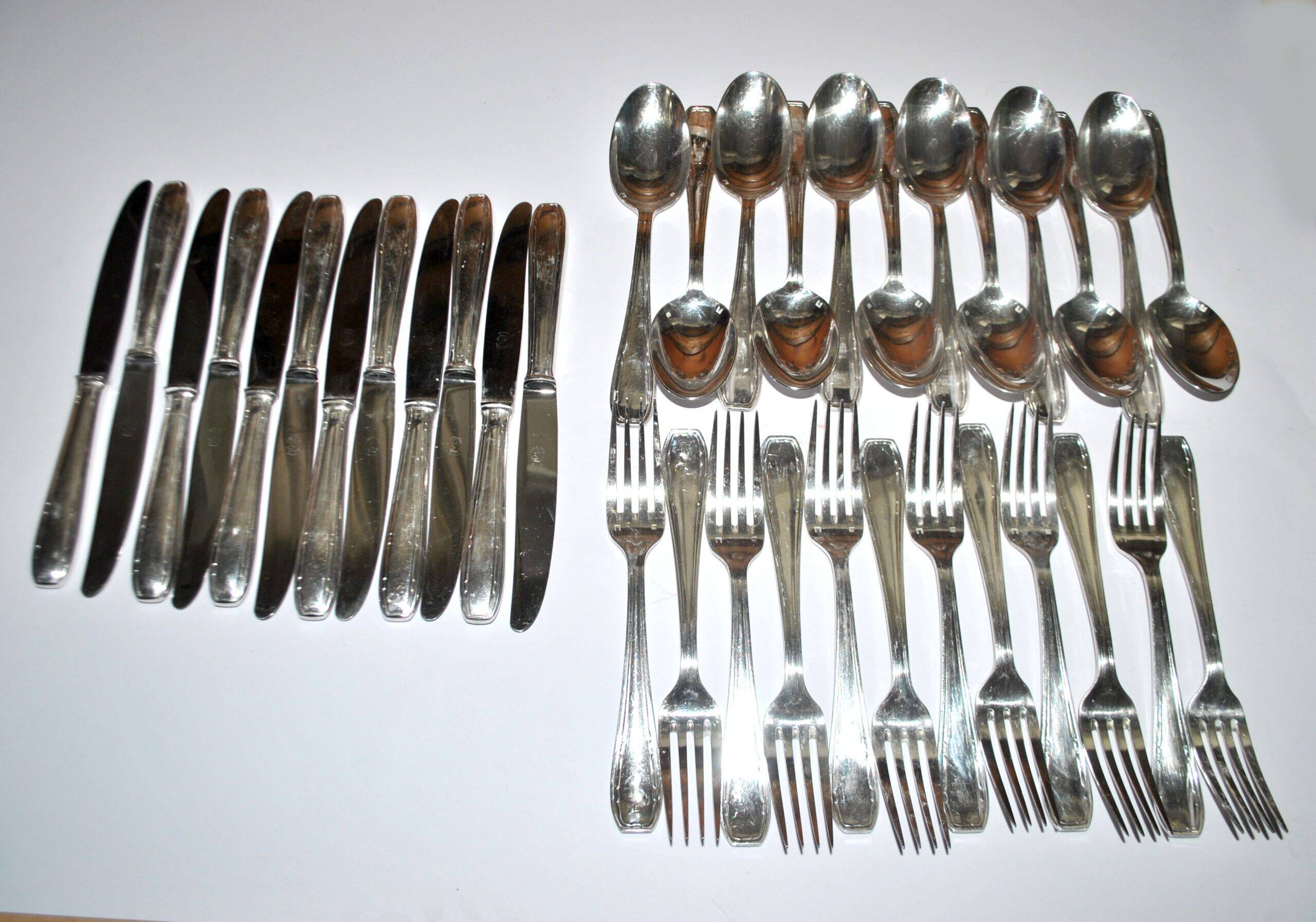 LCF set of 36 silver cutlery for starters and desserts, 1950s design Le Couvert Français