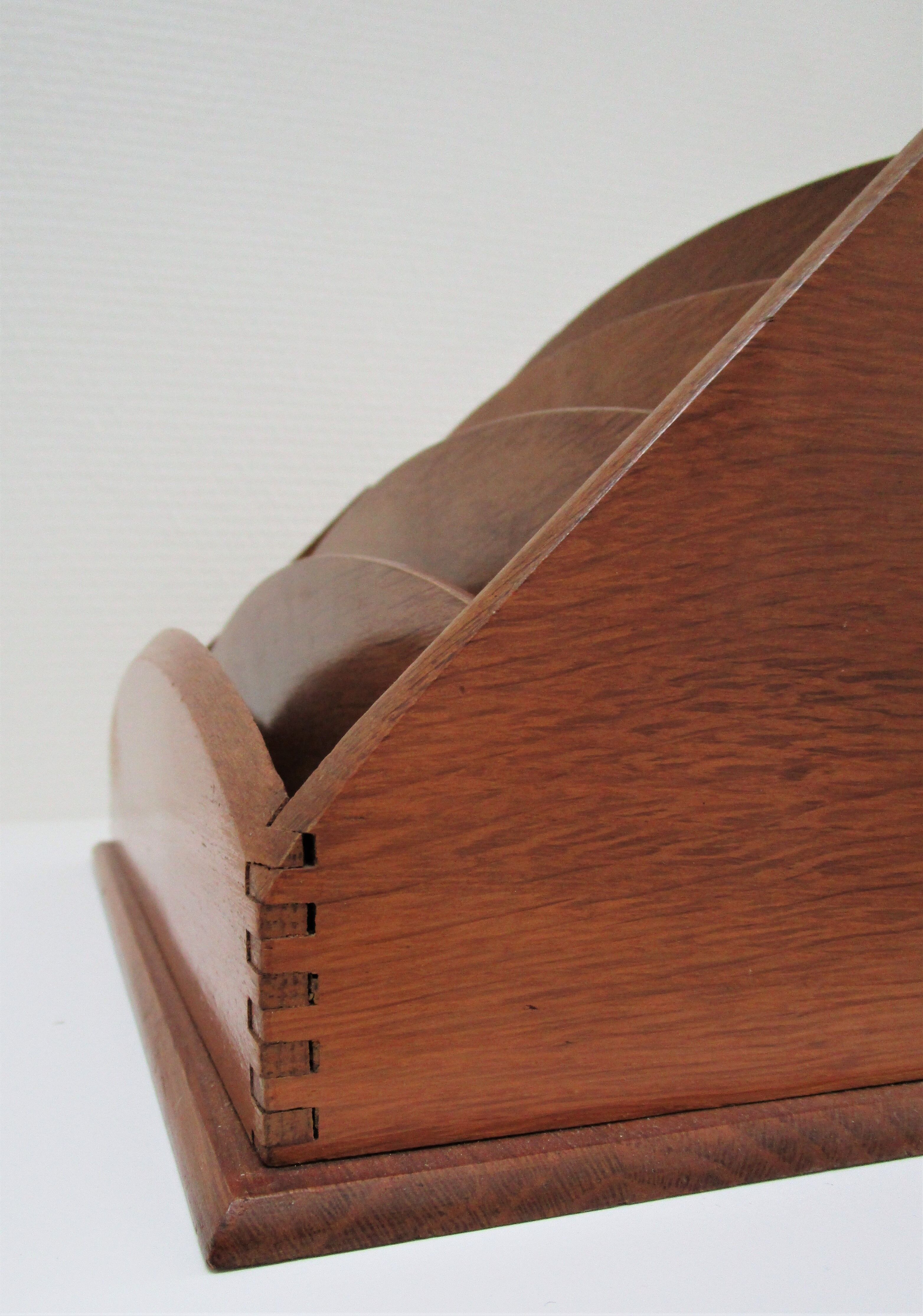 Deux range-courrier bois massif vintage