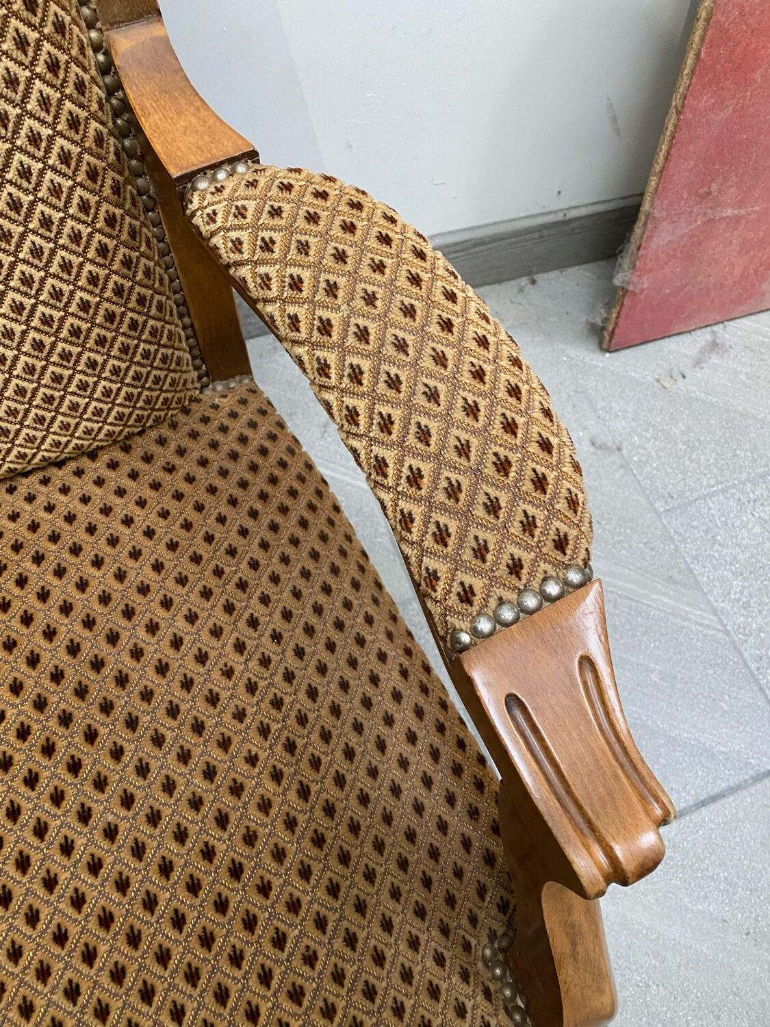 Voltaire armchair in very good condition.