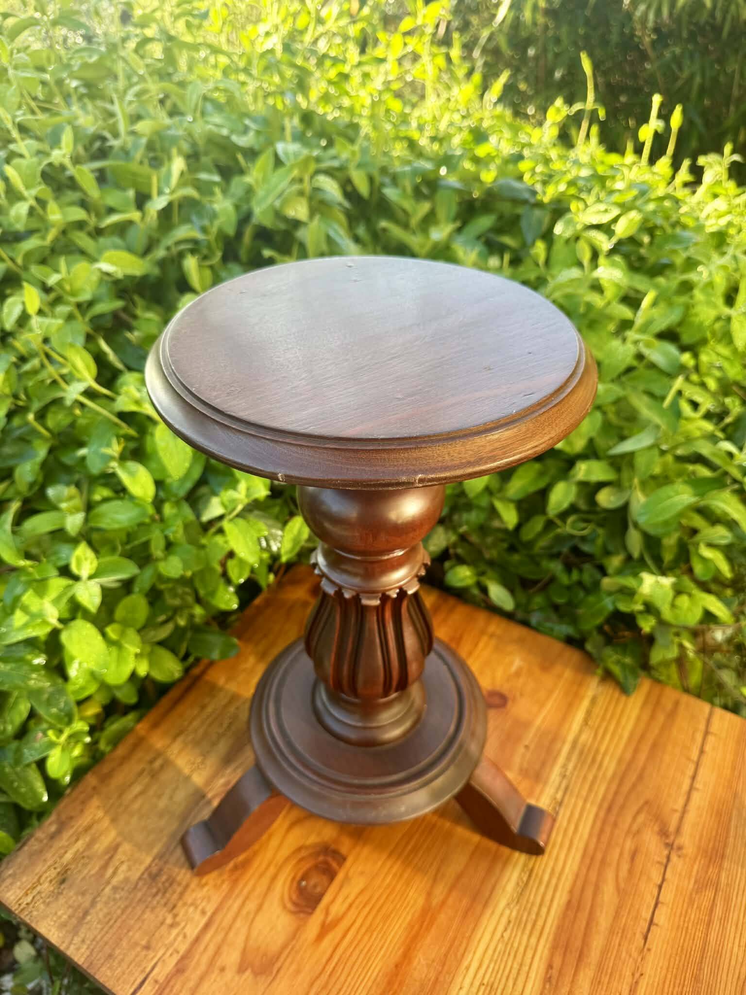 Guéridon en bois vintage
