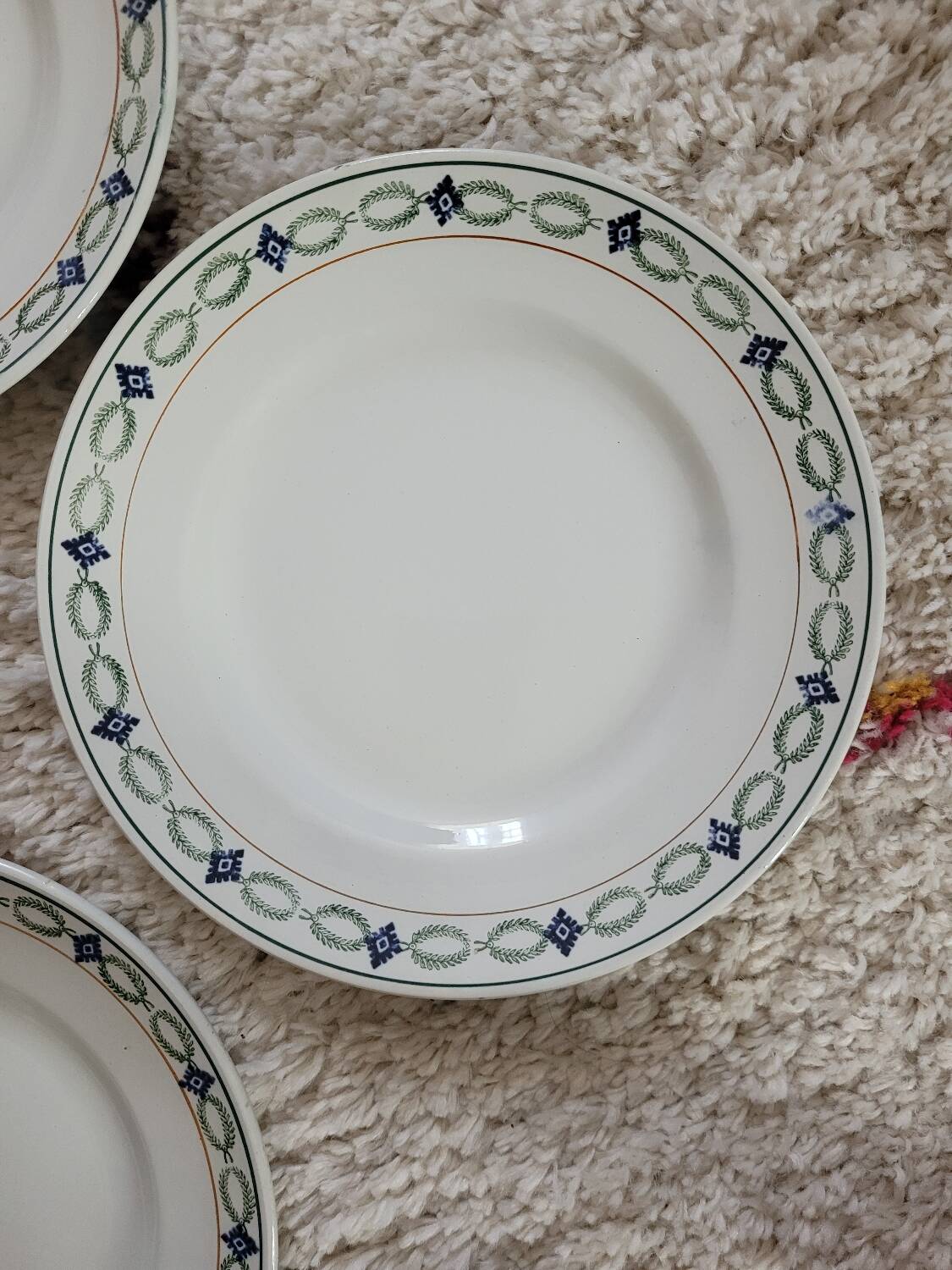 Lot n°1 de 6 assiettes creuses St Amand