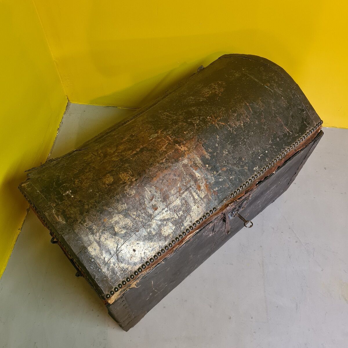 Antique Colonial VOC Chest, circa 1750-1800