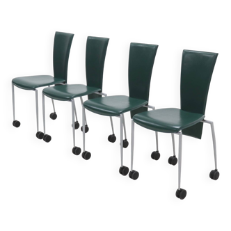 Ensemble de 4 chaises de salle à manger design italien post-moderne par Arper 1990