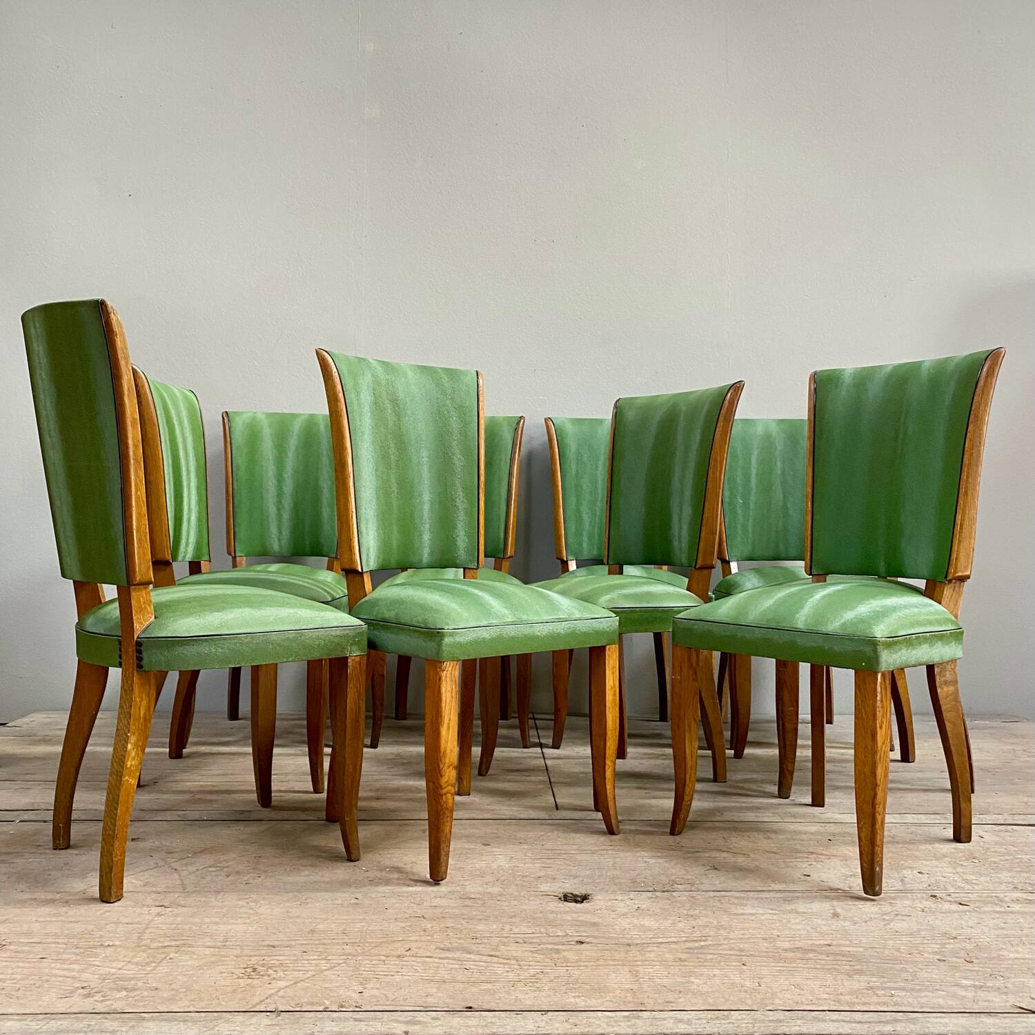 Set of 10 vintage chairs