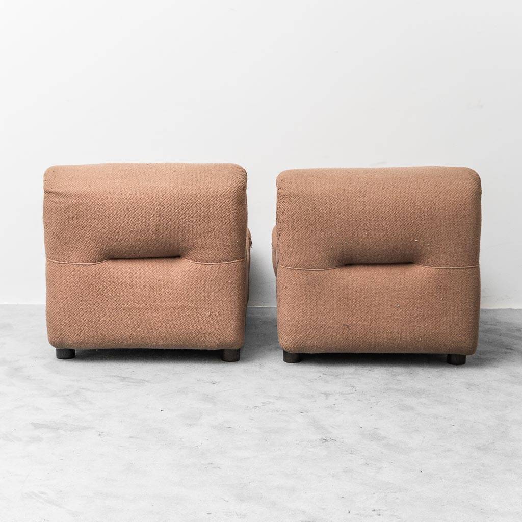 Paire de fauteuils Rezia par Emilio Guarnacci pour 1P, modernisme vintage des années 1970.