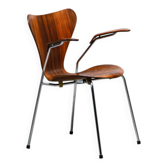 Fauteuil Arne Jacobsen Série 7 en palissandre pour Fritz Hansen Danemark années 1960