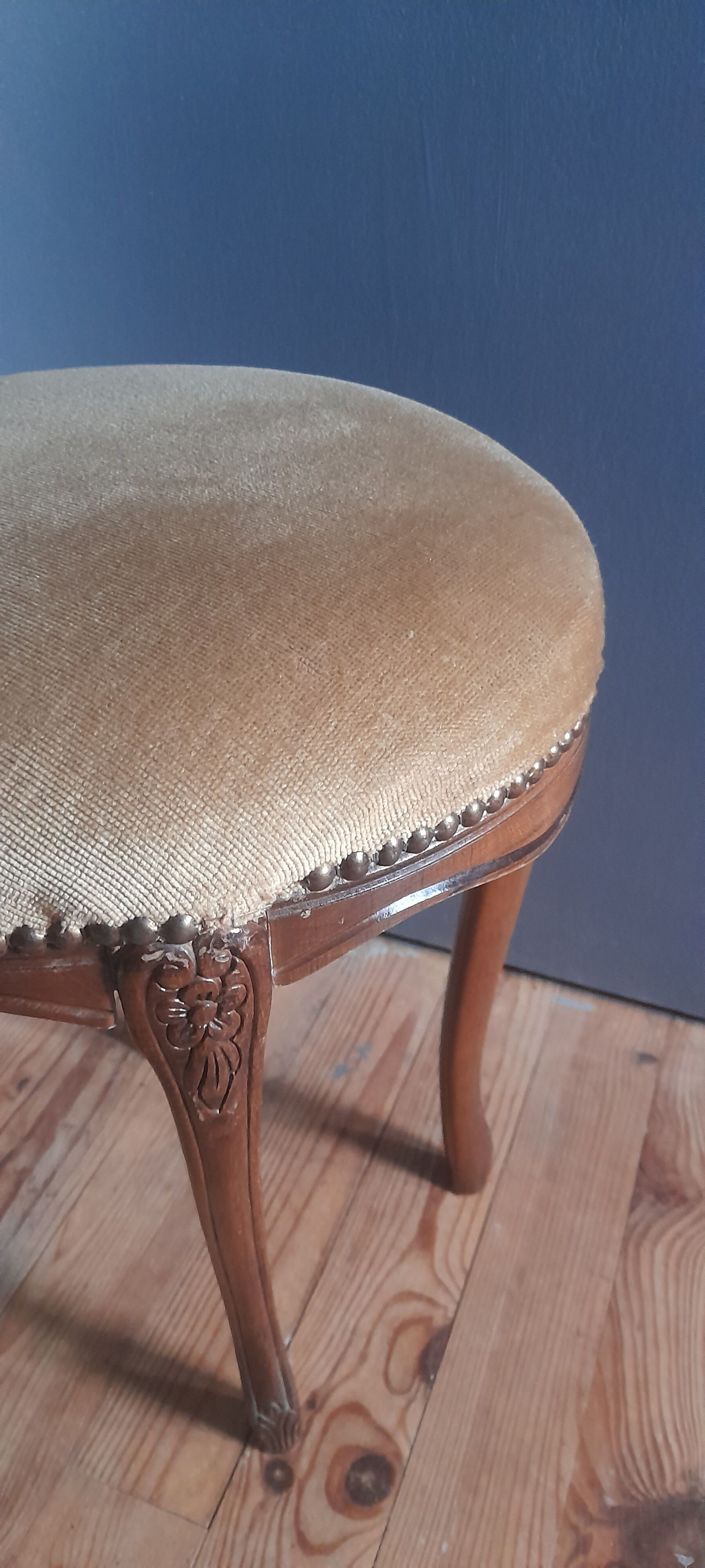 Piano stool / dressing table, Louis XV style, arched base seat velvet