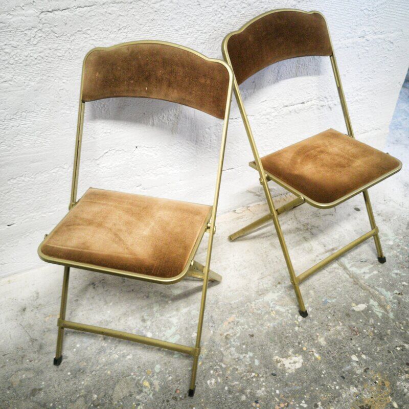 Pair of Chaisor folding chairs