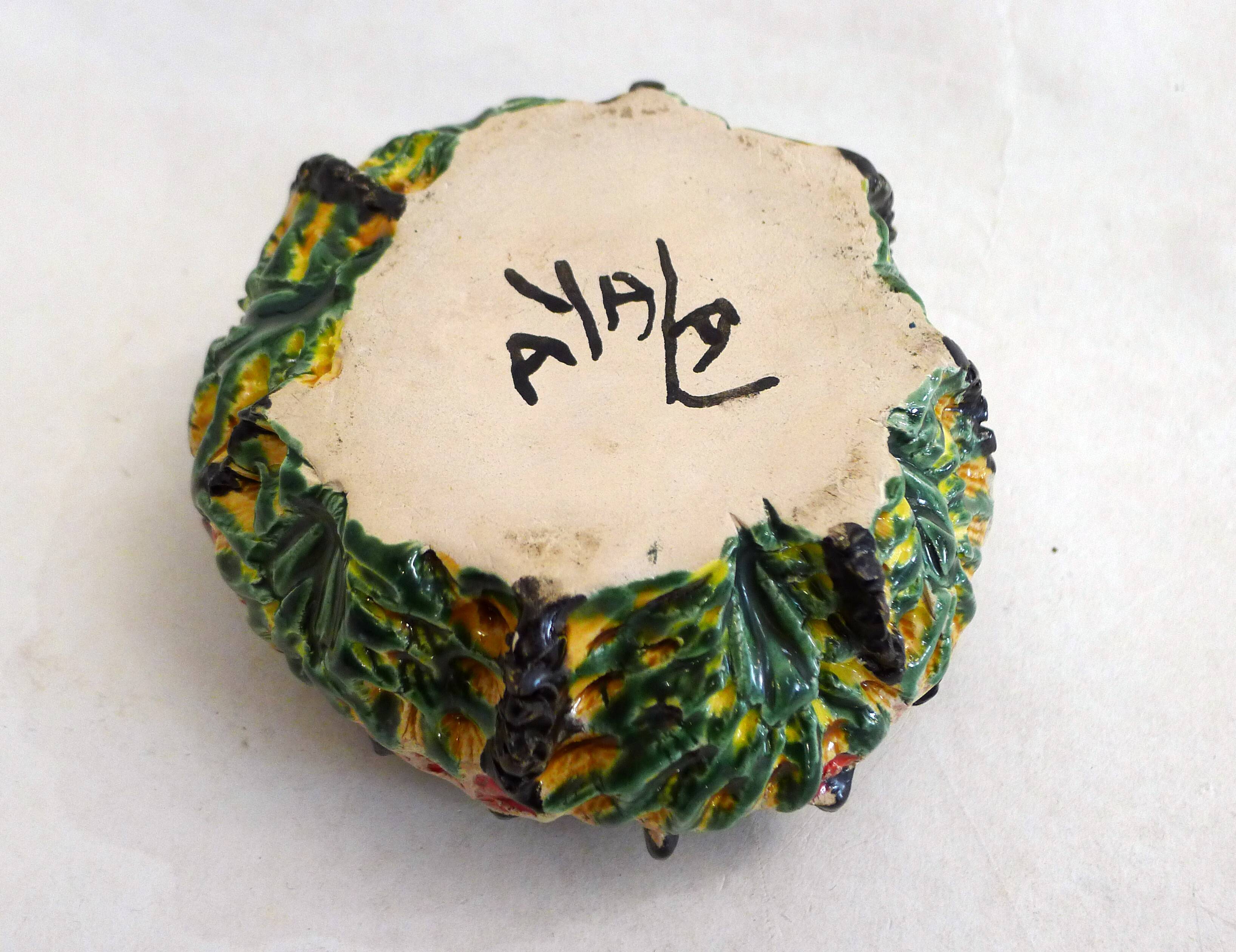 Organic barbotine ashtray and pocket tray