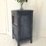 Bedside table