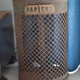 Old paper bin on rue Montrouge