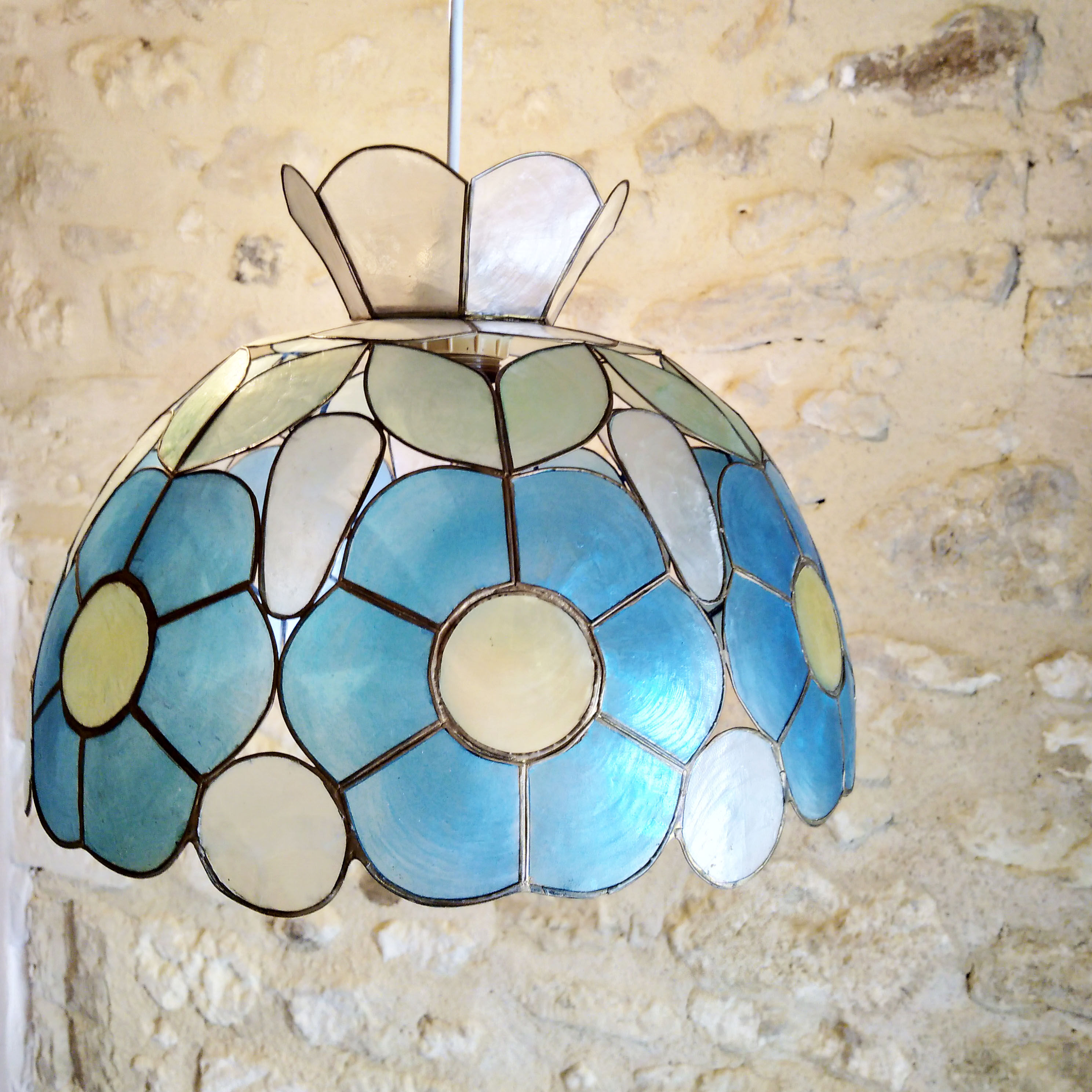 Lustre en nacre vintage