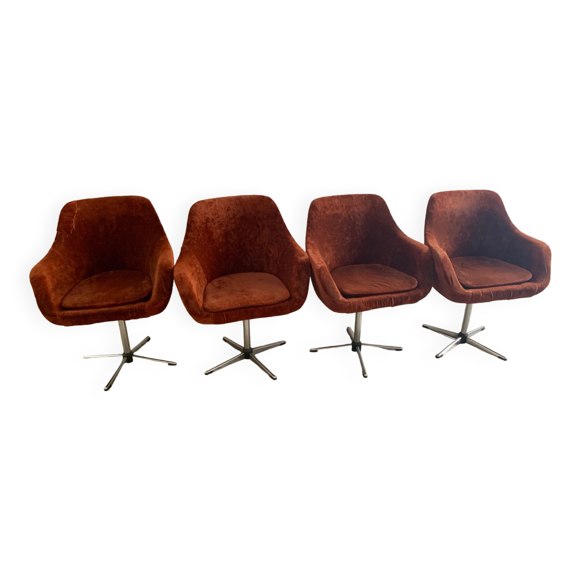 4 vintage 1970 vintage egg armchairs