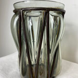 Ancien vase en verre et ferronnerie